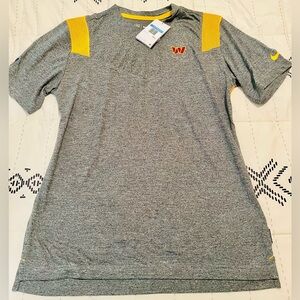 NWT Nike Dri-FIT Commanders Sideline Performance Shirt Mens Medium.